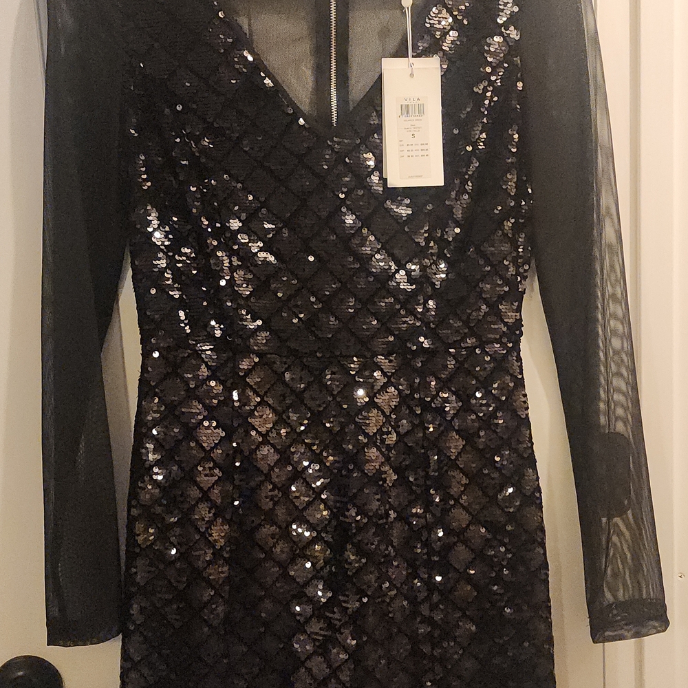 VILA “Viclarice” Black Lace Dress – Size Small